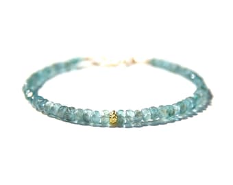 Paraiba blue Tourmaline and 18 karat gold bracelet, faceted gemstone and hand cast 18K solid gold beaded bracelet
