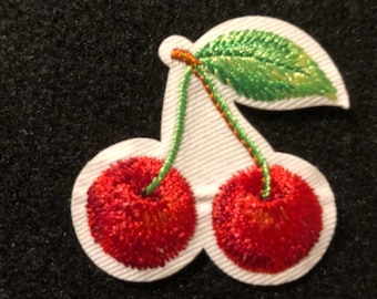 Appliqué - Shaded Double Cherry Stem and Leaf