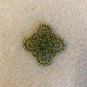 Applique - Olive Openwork Medallion - Iron On
