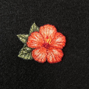 Applique - Shaded Red Hibiscus with Metallic Threads Iron On