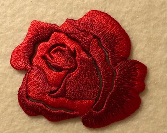 Appliqué - Red Embroidered Rose - Iron On