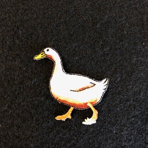 Applique - Embroidered White Goose - Iron On