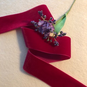 1 1/2 Inch Beauty Nyvalour Swiss Velvet Ribbon