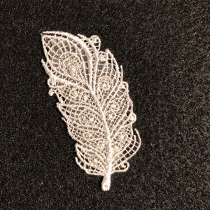 Applique - Fine White Lace Feather with Metallic Silver Detail - Iron on