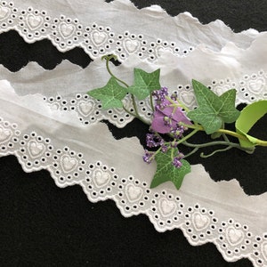 Eyelet Lace - White with Heart and Scalloped Border