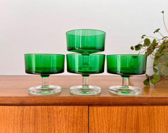 Vintage, luminarc, 4 glass bowls, dessert bowls, champagne glasses, glasses, 70s, green colored glass, made in France, collectibles