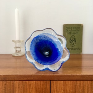 Vintage, glass bowl, blue glass, 80s/90s, heavy glass quality, mouth-blown, air bubbles, flower shape, collector&#39;s item