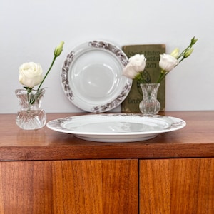 Vintage, 2 plates, cake plates, Eschenbach, 70s, flowers, blossoms, tendrils, romantic, made in Germany, collector&#39;s items