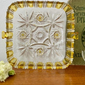 Vintage, Walther Glas, glass bowl, star decor, 60s/70s, yellow colored glass, romantic, collector's item
