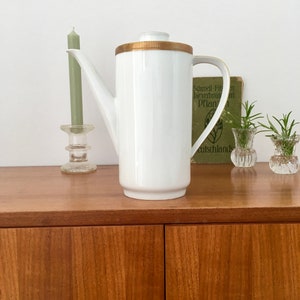Vintage, Johann Seltmann Vohenstrauß, Kaffeekanne, Kanne, 60er, Midcentury, edel, weißes Porzellan, Goldrand, made in Germany, Sammlerstück