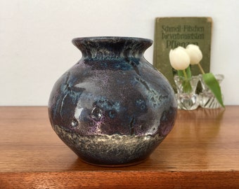 vintage, vase, céramique d’art, céramique d’atelier, années 70/80, signé, fait main, lave grasse, glaçage brillant en bleu, violet, gris, poterie allemande