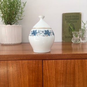Vintage, Melitta, sugar bowl, Madrid Form 53, design: K. Leutner, 70s, porcelain, West German Pottery, collector&#39;s item