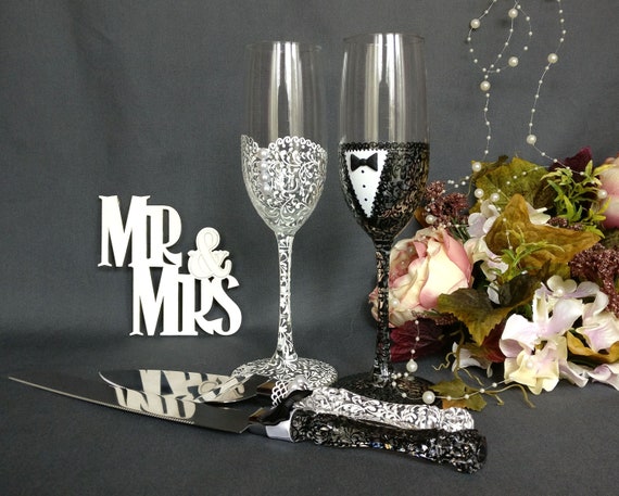 Mrs. Champagne Tumbler in White