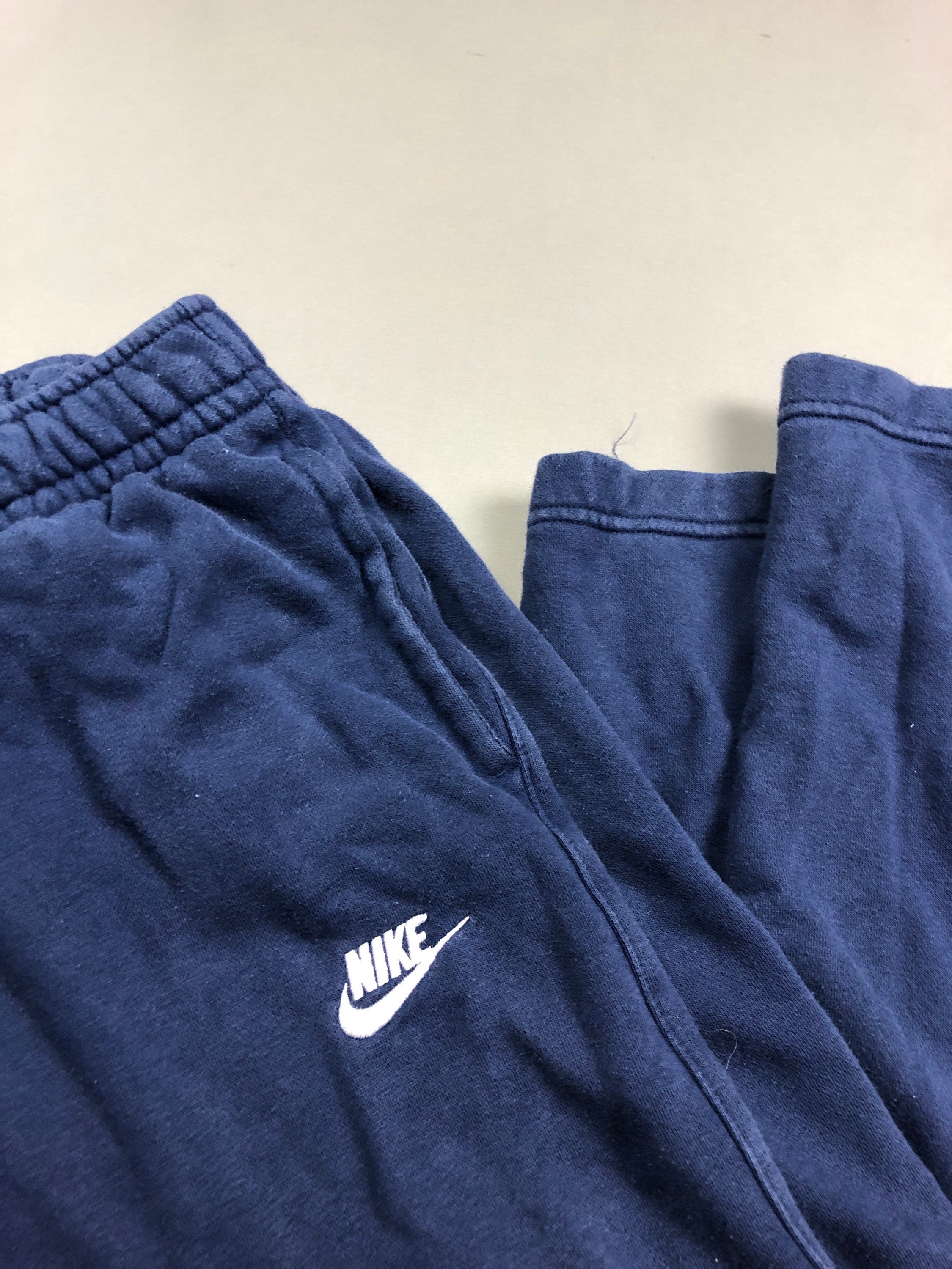 nike mini swoosh sweatpants