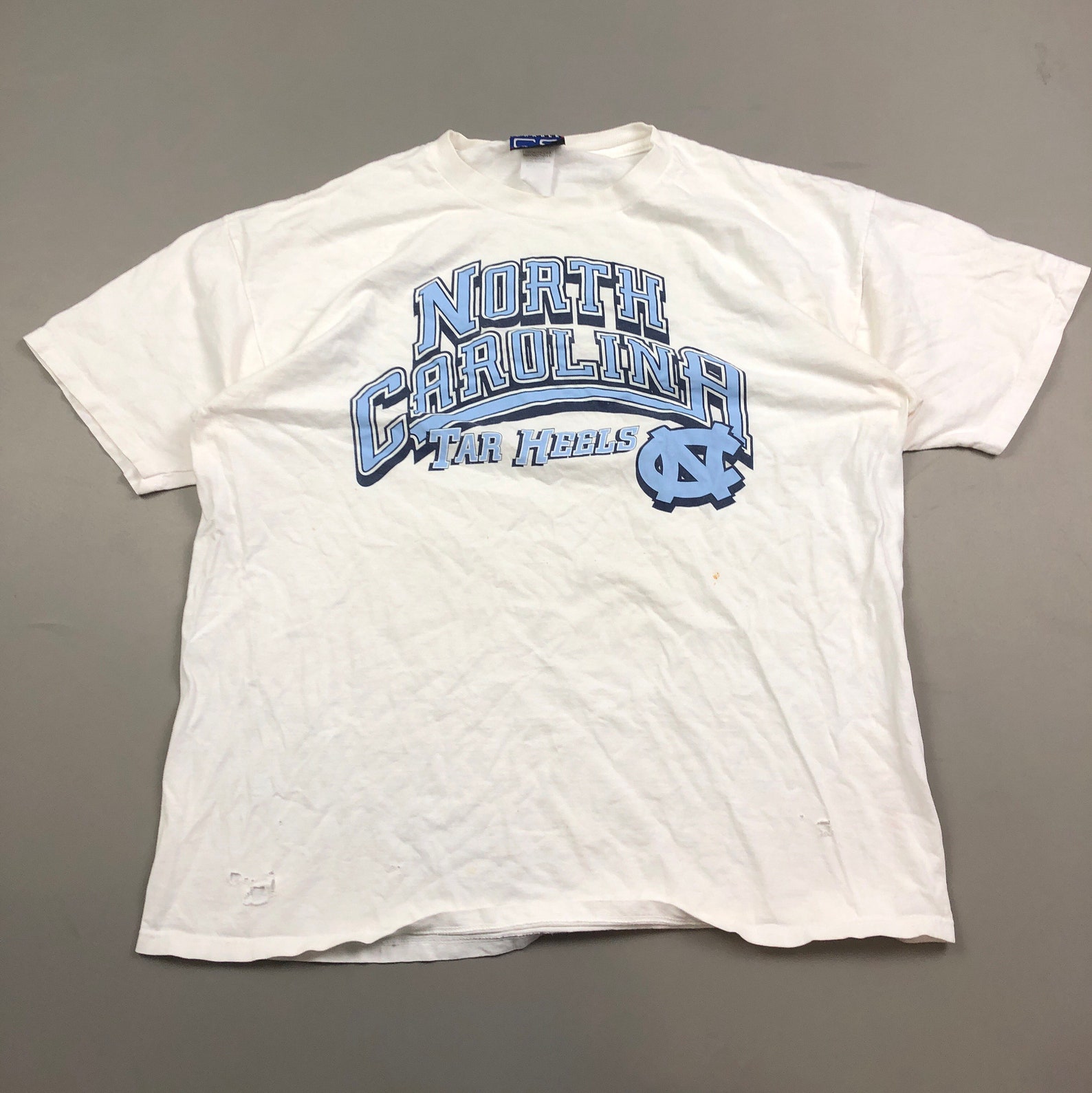 Vintage North Carolina University Tar Heels Graphic T Shirt | Etsy