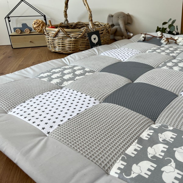 Waffelpique Patchwork Krabbeldecke mit Name personalisiert * Elefant grau * Krabbelmatte Spielmatte