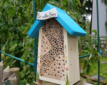 Wooden bee hotel with white sign | Weatherproof & odorless paints | Bee protection and garden design