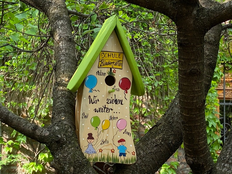 Farewell gift kindergarten nesting box, bird villa personalized with children's names weatherproof colors image 4