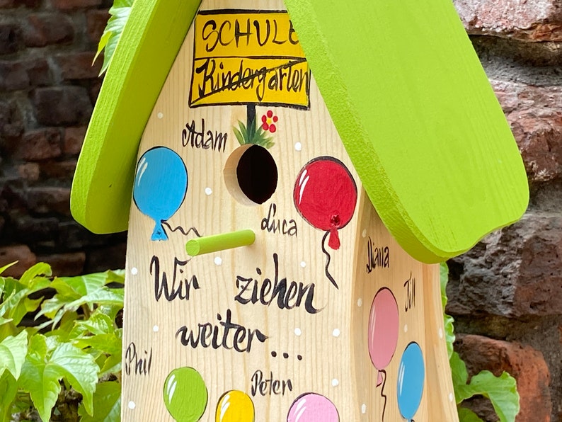 Farewell gift kindergarten nesting box, bird villa personalized with children's names weatherproof colors image 1