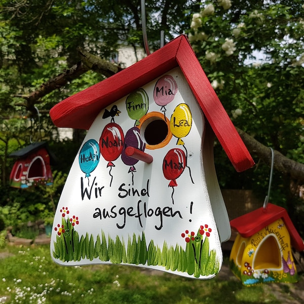 Abschiedsgeschenk Kindergarten - Vogelhaus, Vogelvilla personalisiert mit Namen der Kinder | wetterfeste Farben