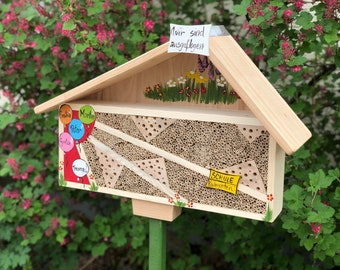 Abschiedsgeschenk Kindergarten | AbschiedErzieherin, Bienenhotel, Original Vogelvilla Design, wetterfest, stehend