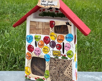 Abschiedsgeschenk Kindergarten | Insektenhotel, Bienenhotel personalisiert mit Namen der Kinder & Spruch | wetterfeste Farben | handbemalt