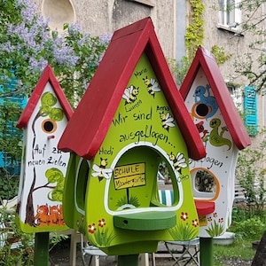 Farewell gift for kindergarten - birdhouse, bird villa personalized with children&#39;s names | weatherproof colors