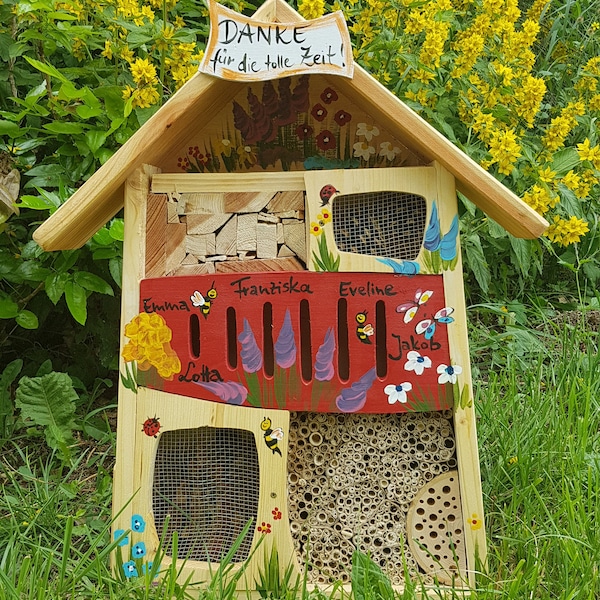 Farewell gift kindergarten - insect hotel, bee hotel personalized with children's names | weatherproof colors