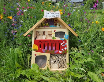 Farewell gift kindergarten - insect hotel, bee hotel personalized with names of children | weatherproof colours