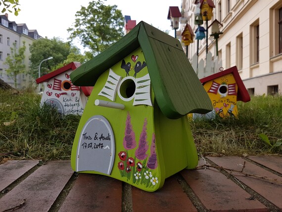 Scatola Di Nidificazione in Legno dipinto Birdhouse Wild Bird House Nido Giardino Regalo Rosa Bianco