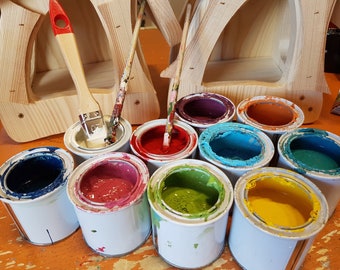 Paints (weatherproof) for painting wood, for birdhouses and insect hotels