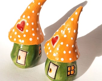 Petites maisons de gnomes, céramique, lot de 2, vert/jaune, maison naine, maison miniature, maison naine, bouchon de fleurs, maison de gnomes, décoration printanière