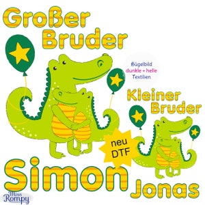 Könnte beinhalten: Ein verspieltes Design mit grünen Cartoon-Alligatoren, die sich umarmen, begleitet von den deutschen Wörtern "Großer Bruder" und "Kleiner Bruder" in Gelb. Ballons und die Namen "Simon Jonas" sind ebenfalls enthalten.