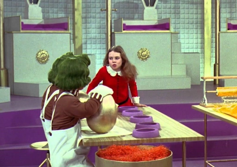 1971 Willy Wonka and the Chocolate Factory Golden Egg Replica Prop