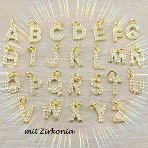 1x Anhänger vergoldete Buchstaben mit Zirkonia Klasse AAA, Initialien Charm A–Z für Kette oder Armband, DIY Schmuckherstellung
