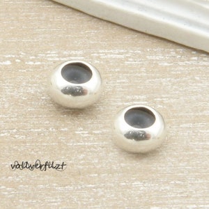 2x Stopperperle mit Gummi Makramee Verschluss 6x3mm für 2x1mm Band Farbauswahl Metall Disc Silber