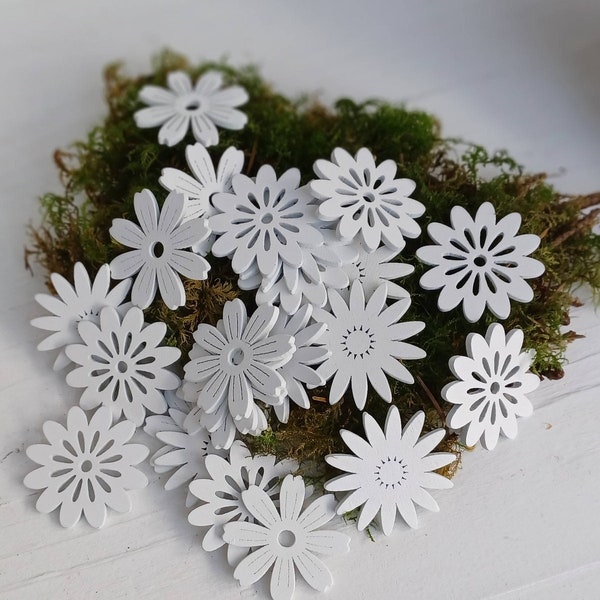 Holzblüten Streu 24 Stück Holzteilestreu Streudeko Tischdeko Blumen Holzblüten Mini Holzblüten Frühlings Deko  Sommer Deko Marthas Hus