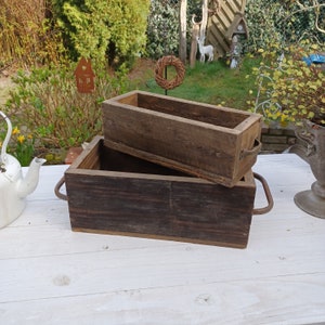 Rustikale Holzkiste Schublade Pflanzkiste mit Griffe Dekokiste Holz Kasten mit Griffe Holzdeko Kiste Tischdeko Holz Box Holz Schublade