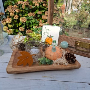 Deko Geschenk Set Herbst mit Karte Deko Kürbis Deko Windlicht Glas herbstliche Tischdeko Deko Set Zuhause Holztablett Herbstdeko Präsentkorb