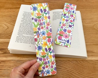 Floral bookmark, flower pattern, gift for bookworms, spring floral illustration, nature bookmark, book lover gift, patterned bookmark