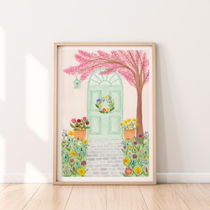 Puede incluir: Una pintura de acuarela de una puerta verde con una corona de flores, rodeada de un árbol de flores rosas y flores coloridas en macetas. La puerta está sobre un fondo de color melocotón claro.