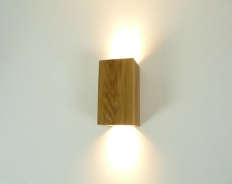 Wall lamp, wood lamp, oiled oak, height 17 cm, width 9.5 cm