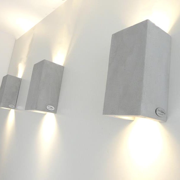 Wandleuchte Holz Beton beschichtet Wandlampe Leuchte Wandfluter Lampe Höhe 17 cm Breite 9,5 cm
