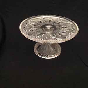 A.H. Heisey Company EAPG Locket on Chain Cake Stand Pedestal