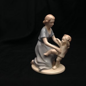 Vintage German Gräfenthal Carl Scheidig Porcelain Mother and Child Figurine 6&quot;