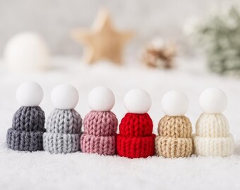 Secret Santa accessories knitted hat | miniature winter hat for Secret Santa door decoration Christmas | mini | doll's house model making