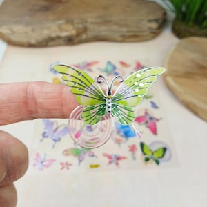 Schmetterling Aufkleber – ca. 36 Sticker in Pastell und Glitzer – Deko für Karten, Scrapbooking & Geschenke – Stickerbogen 17x15cm