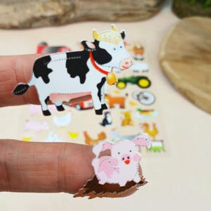 Bauernhof Sticker Set – 28 Aufkleber Tiere & Traktoren – Bauernhof Deko für Kinder – Stickerbogen 17x15 cm – Bauernhoftiere Sticker