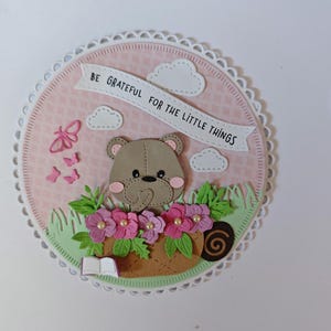 Runde Klappkarte mit Spruch "be grateful for the little things"
