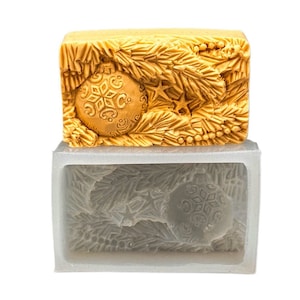 BAUBLE SILICONE MOLD  for soap making  Christmas